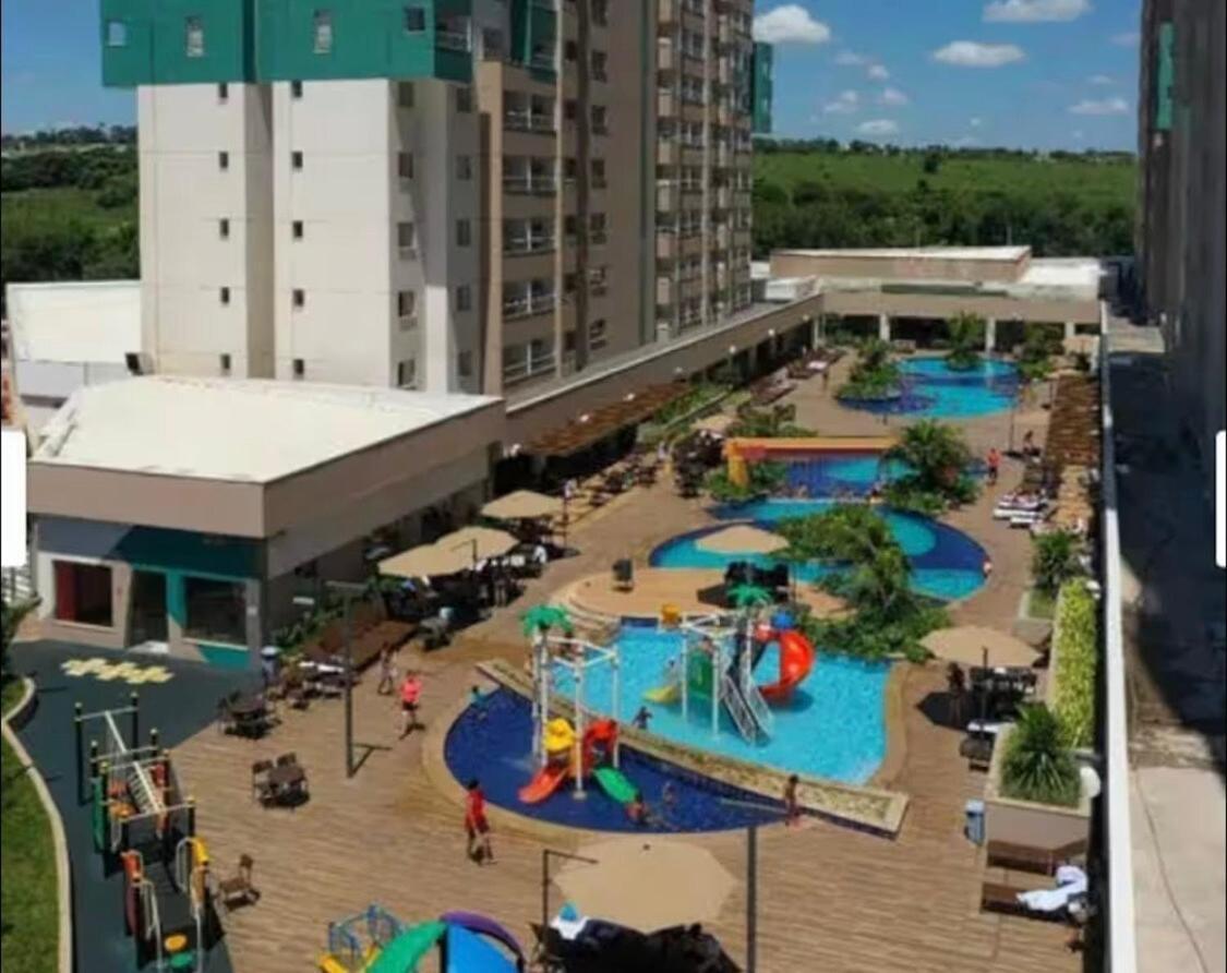 Enjoy Park Apto Apartamento